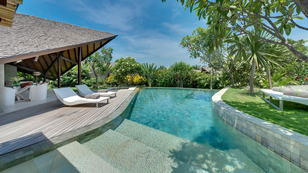 The Layar - 2 bedroom - Pool